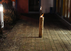 ADROME Caritativer Suchthilfeverein e.V. - WOHNHEIM Sonnenweg - Freizeit - Gartenfackel, Schwedenfeuer